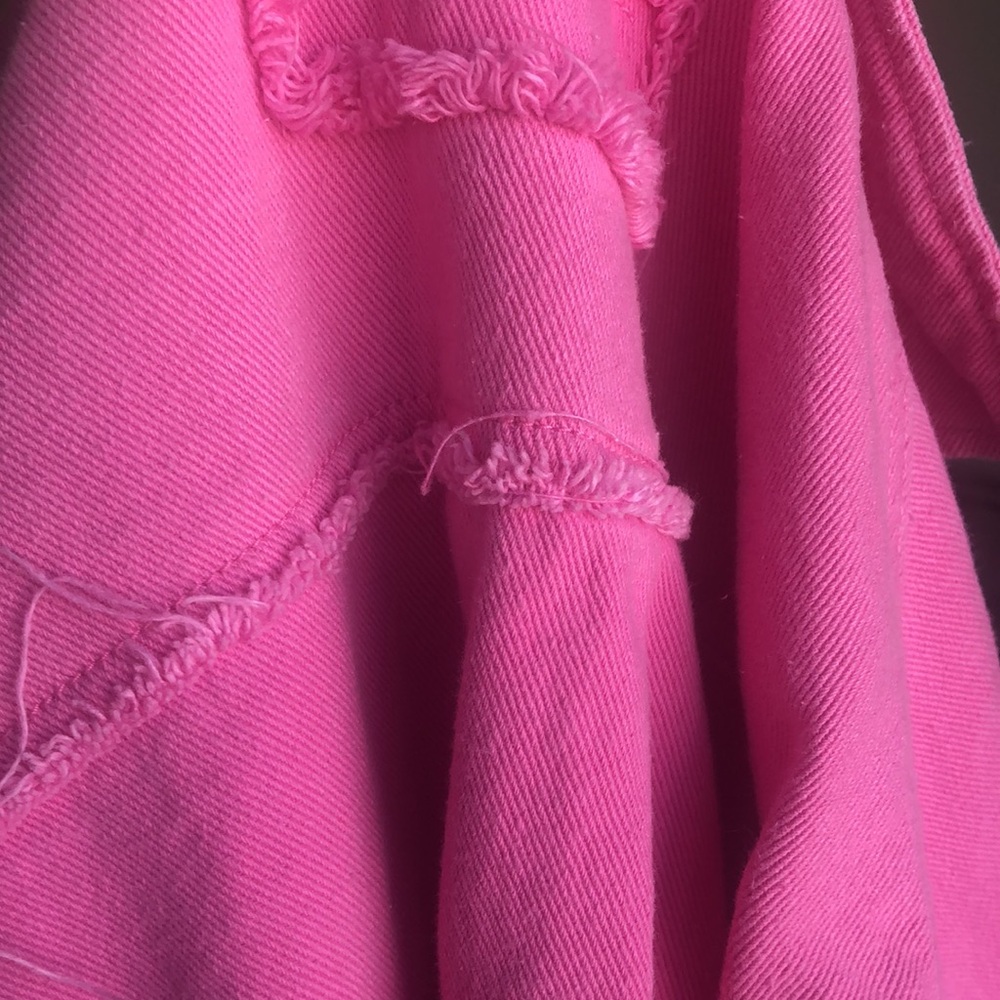 Women’s Oversize Frayed Lightweight Denim Jacket Size XL.  Bubble gum pink. - Picture 10 of 17